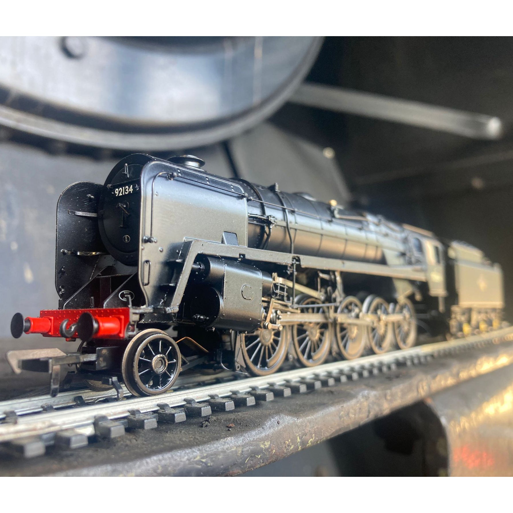The Bachmann model sat on the front of the loco itself!